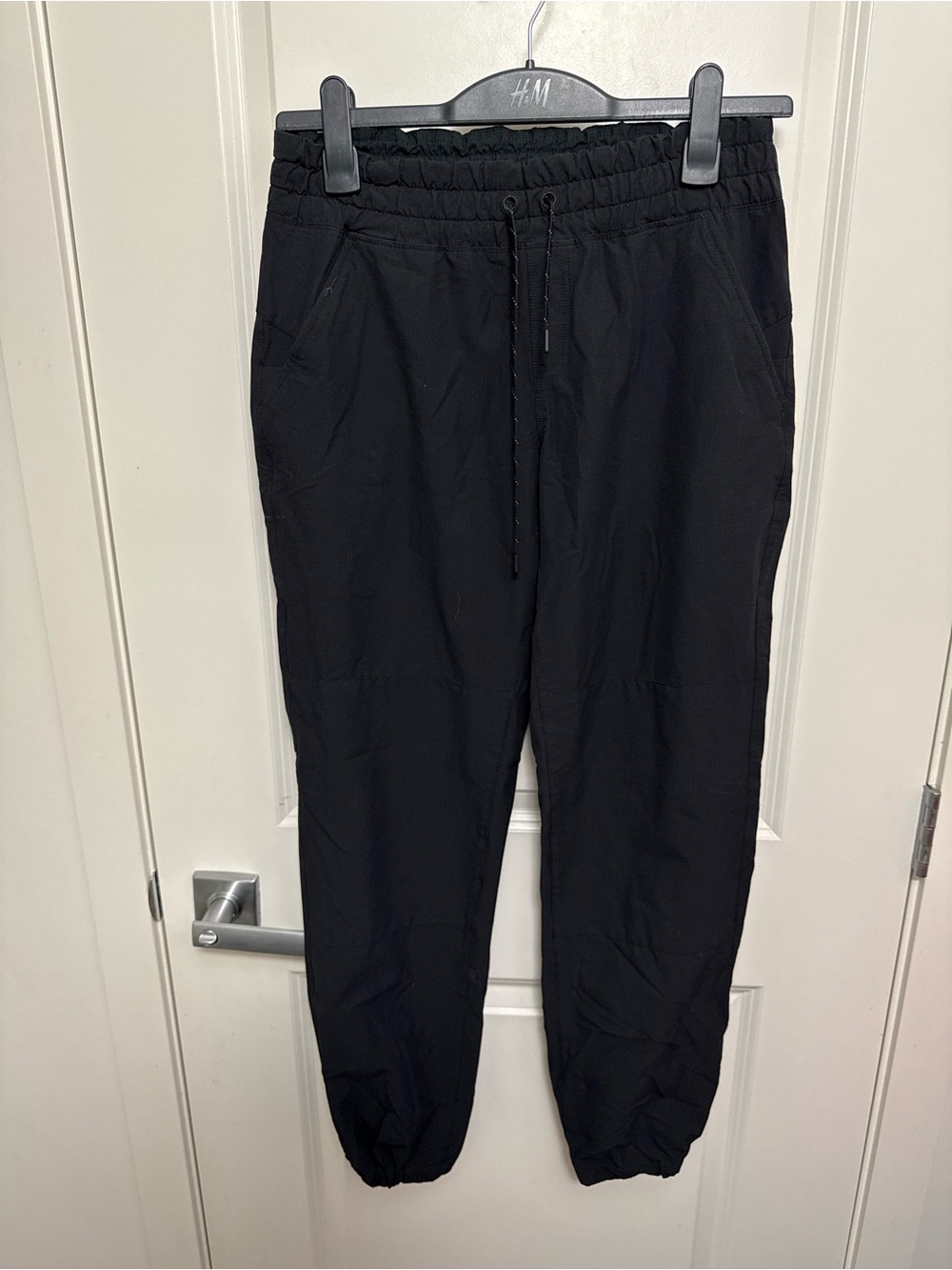 MEC Black Women's Hiking and Trail Jogger Pants in size 10 Long